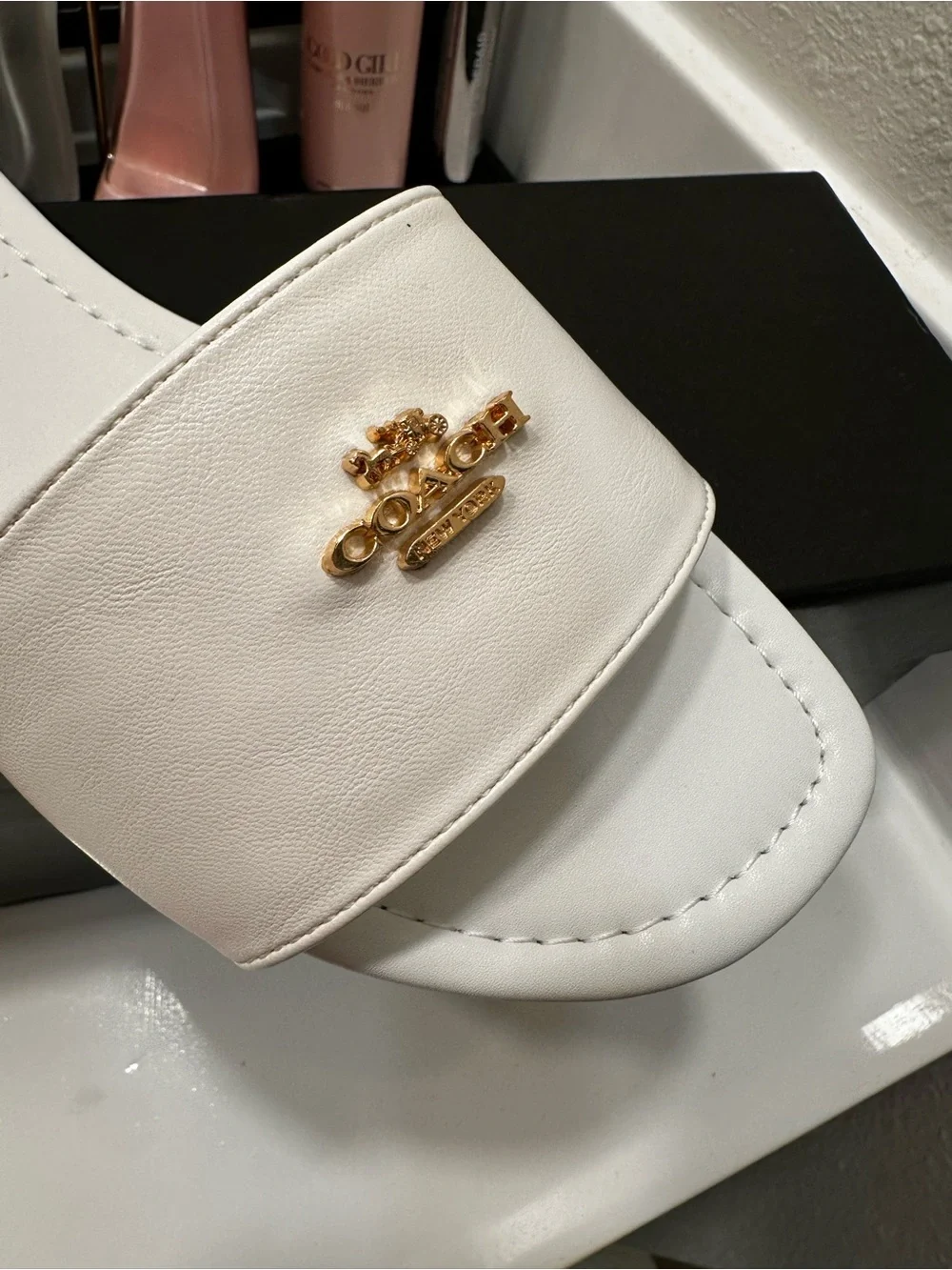 Coach sandals - Picture 4 of 6